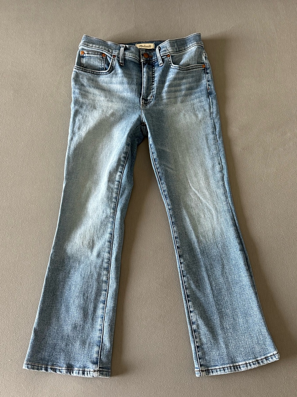 Madewell Mid-Rise Kick Out Jeans (medium wash)